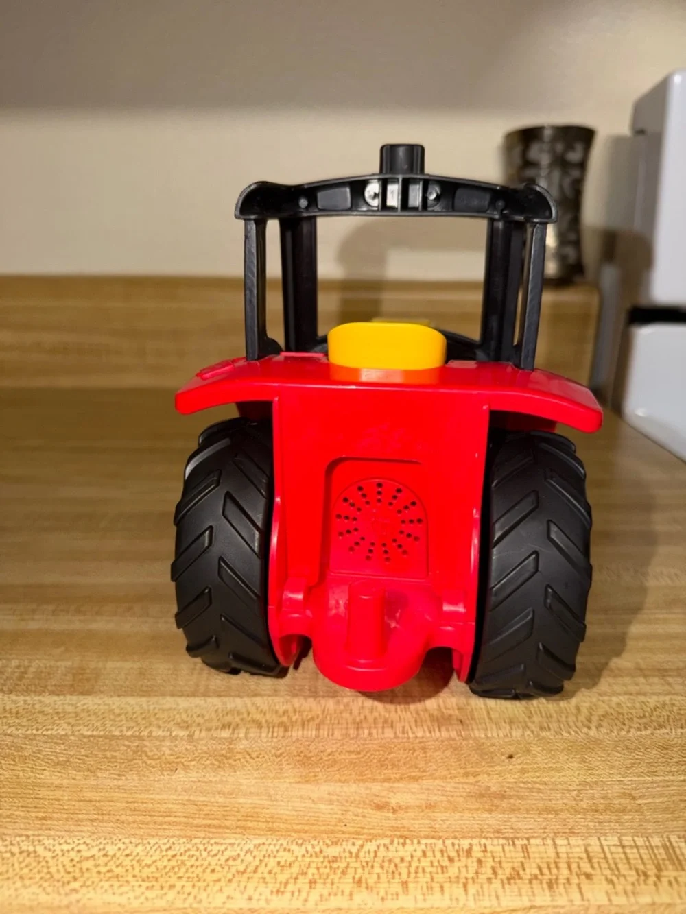 2019 Fisher-Price Red and Black Smiling Tractor‎ Toy with Seat makes noise